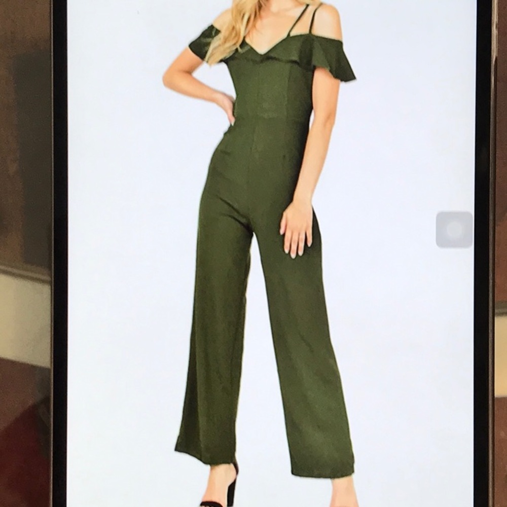 Women’s Juniors Jumpsuit NWT